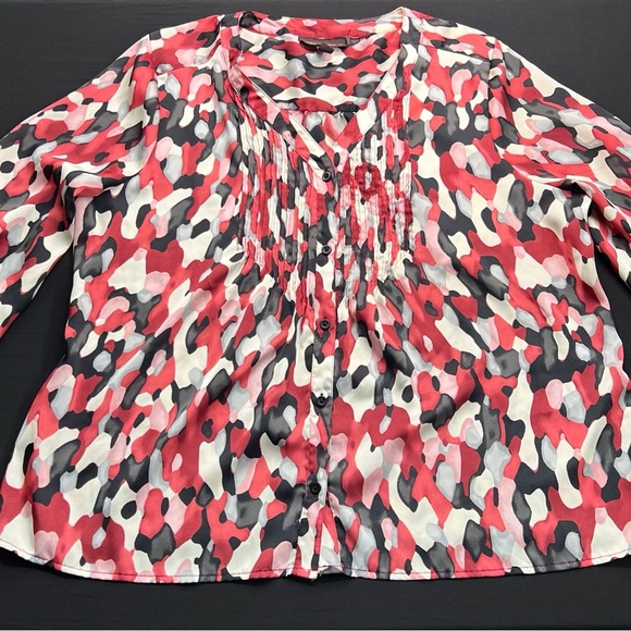 Dana Buchman V Neck Pin Tuck Button Down Blouse size XL ptp 24 - Picture 4 of 8